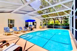 Ref 991PF. Modern villa, own pool. Pet friendly. Near Disney