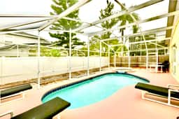Ref 95. Modern family villa own pool & games room. Nr Disney