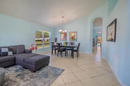 ref 16. Stunning pool villa Lake Berkley Resort