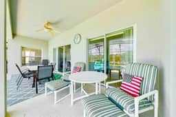 ref 807. Stunning villa, south facing pool/spa. Near Disney
