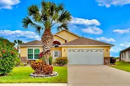 ref 125. Fabulous villa own pool, games room. Near Disney