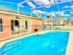 ref 126. Stunning villa own pool. Town Centre Resort