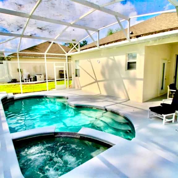 Ref 33. Golf Paradise. Stunning villa on Highlands Reserve - Image 1