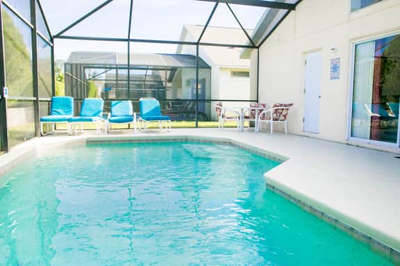 Ref 11. Lake Berkley, outdoor cinema, own pool. Near Disney