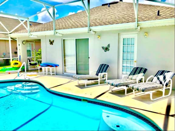 Ref 53. Stunning villa, own pool with lake view. Near Disney