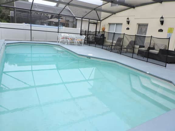 Ref 14. Stunning Villa at Lake Berkley Resort. Near Disney.