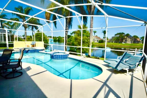 Ref 60.  Stunning villa in perfect location. Close to Disney