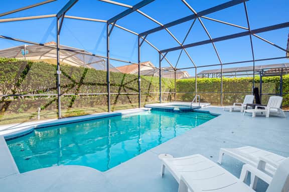 Ref 40. Stunning refurbished villa own pool. Near Disney