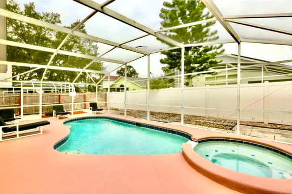Ref 95. Modern family villa own pool & games room. Nr Disney