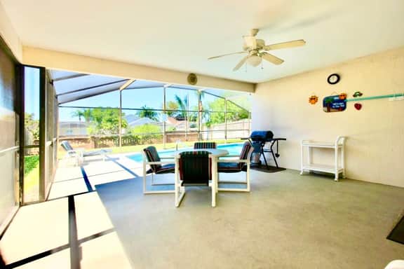 ref 801. Stunning villa with own pool near Disney