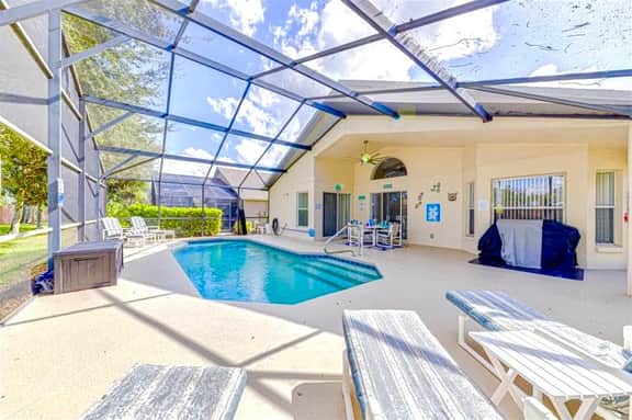 Ref 800. Stunning villa with pool and games room. Free BBQ