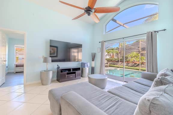 ref 16. Stunning pool villa Lake Berkley Resort