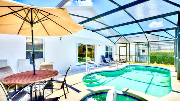 Ref 9907PF. Amazing remodelled home, own pool. Near Disney
