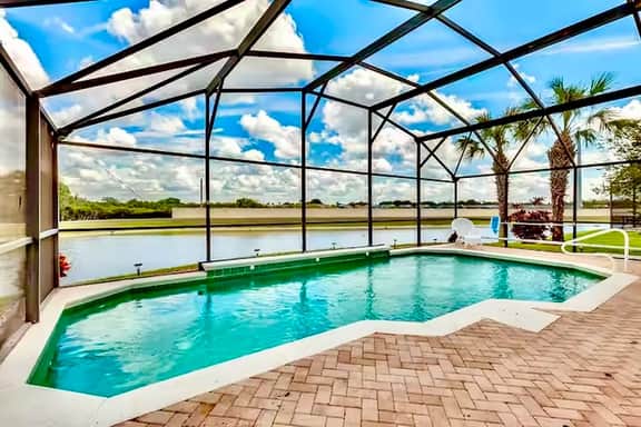 ref 125. Fabulous villa own pool, games room. Near Disney