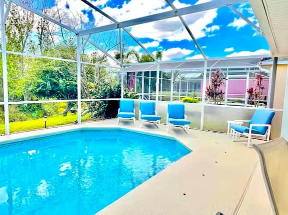 ref 126. Stunning villa own pool. Town Centre Resort