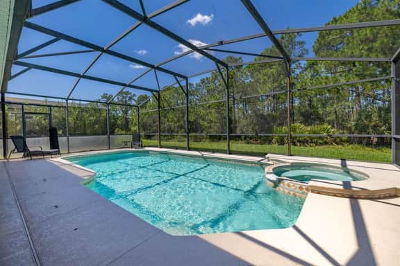 Ref 25. Luxurious 6 Bedroom Villa with Private Pool and Spa - Image 3