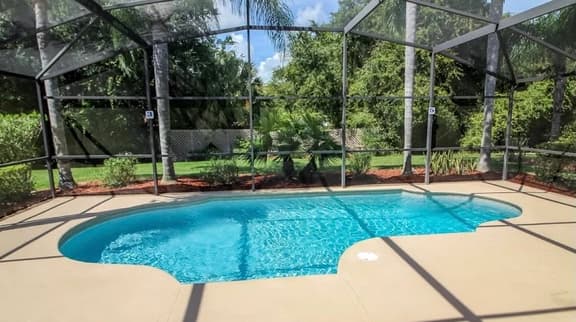 Ref 10. Lake Berkley.  Villa own pool. Gas BBQ. Near Disney