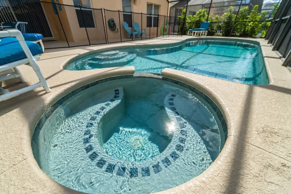 Ref 30 Stunning Villa with own pool. Emerald Island Resort