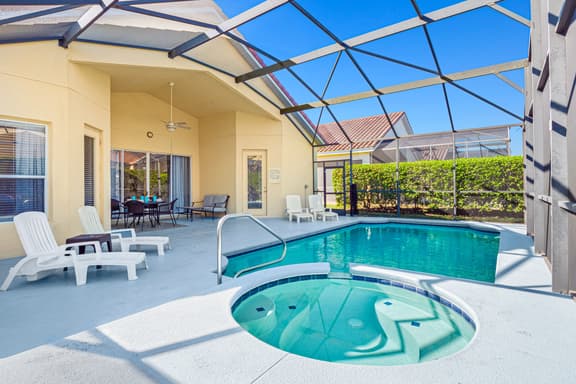 Ref 40. Stunning refurbished villa own pool. Near Disney