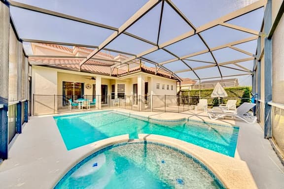 Ref 79. Stunning villa own pool. Tuscan Hillas near Disney