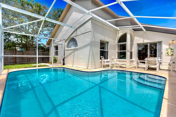 Ref 34. Stunning villa with pool. Lindfields Near Disney