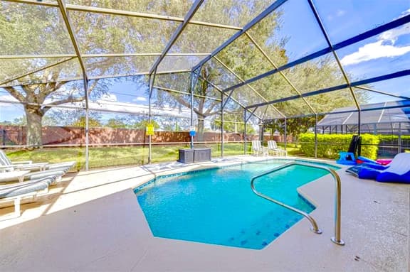 Ref 800. Stunning villa with pool and games room. Free BBQ