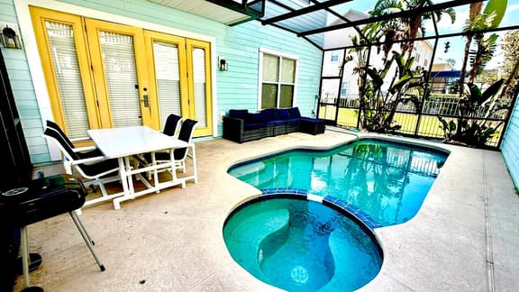 ref 9909. Villa own pool on Reunion Golf Resort. Near Disney