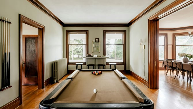 Villas with Games Room